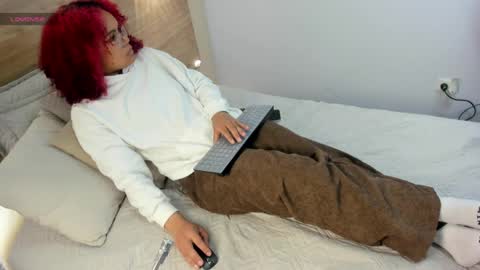 Sara online show from 04.09.26