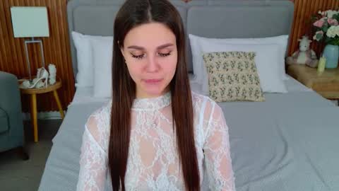 Snapshot of rihannariley chatting on 11.10.25 Rihanna online show from 11.10.25