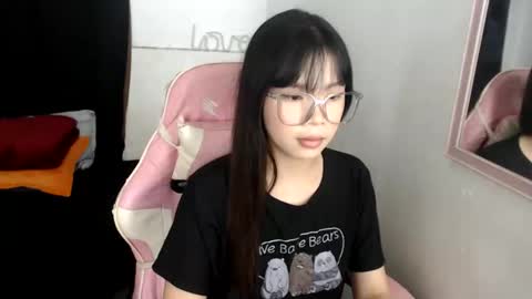 Snapshot of rika_sogorg1 chatting on 05.16.26 hannah online show from 05.16.26