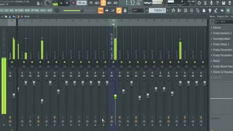 Snapshot of riki_lesensuel chatting on 11.01.25 Riki online show from 11.01.25