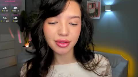 Riko Asada online show from 10.26.25