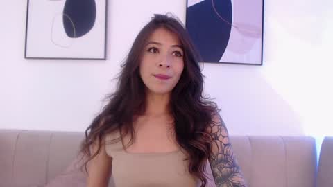 Snapshot of riley_bensongh chatting on 12.15.24 Riley online show from 12.15.24