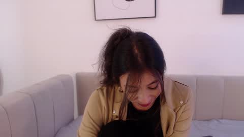 Snapshot of riley_bensongh chatting on 01.28.25 Riley online show from 01.28.25