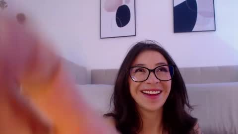 Snapshot of riley_bensongh chatting on 02.18.25 Riley online show from 02.18.25