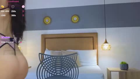 Riley Sierra online show from 01.09.25