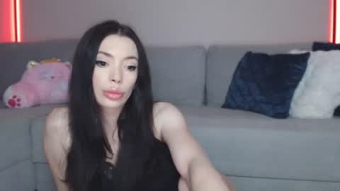Snapshot of rileyeve chatting on 07.05.26 RileyEve online show from 07.05.26