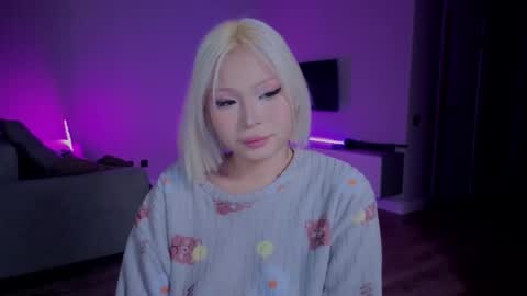 rileymee online show from 11.22.25