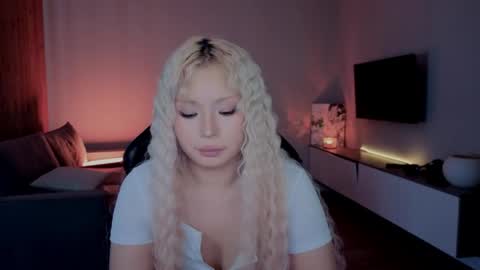 rileymee online show from 04.14.26