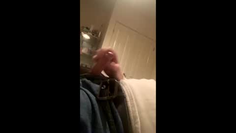 Snapshot of rimzari136 chatting on 12.22.25 rimzari136 online show from 12.22.25