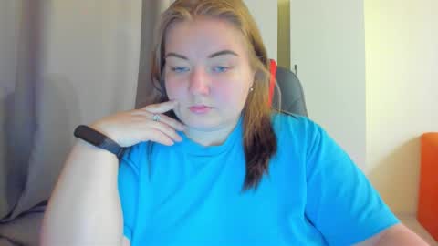 rina16 online show from 11.16.25