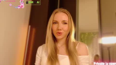 Snapshot of rina_asty chatting on 03.23.26 Rina Asty online show from 03.23.26