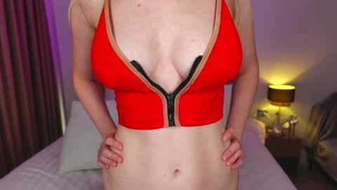 SweetRina online show from 01.06.25