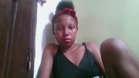 Snapshot of rinah654271 chatting on 04.18.26 rinah654271 online show from 04.18.26