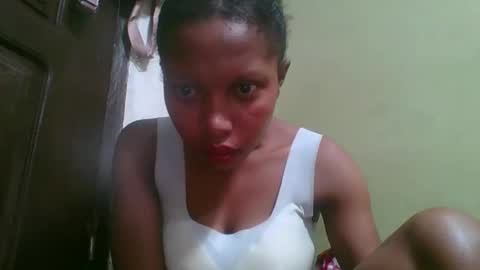 Snapshot of rinah654271 chatting on 04.22.26 rinah654271 online show from 04.22.26