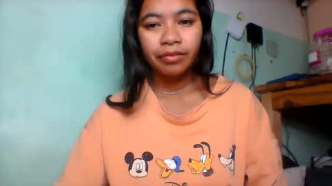 Snapshot of rinah856024 chatting on 06.11.26 rinah856024 online show from 06.11.26