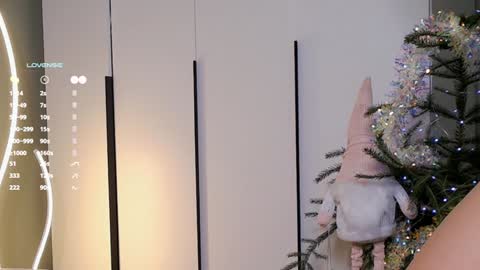 Rina online show from 12.25.24