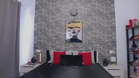 rinathequeen online show from 04.28.26