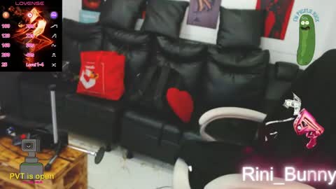 Snapshot of rini_bunny chatting on 05.04.26 rini online show from 05.04.26
