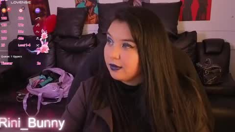 Snapshot of rini_bunny chatting on 05.18.26 rini online show from 05.18.26