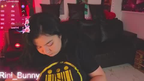 Snapshot of rini_bunny chatting on 05.22.26 rini online show from 05.22.26