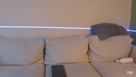 rio_and_sophia online show from 02.14.25