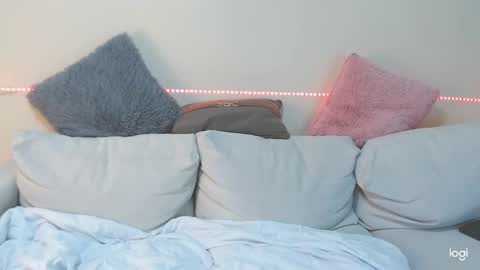 rio_and_sophia online show from 02.28.25