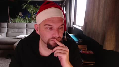 Snapshot of ripp3r chatting on 12.24.24 Jack online show from 12.24.24