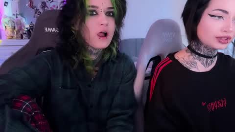   DianaBrite            fansl y online show from 04.03.26