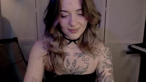 Snapshot of risha_laass chatting on 01.22.25 risha_laass online show from 01.22.25