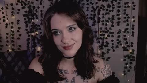 risha_laass online show from 11.21.25