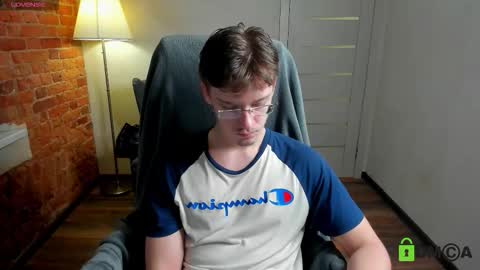 VAnitas online show from 12.21.25