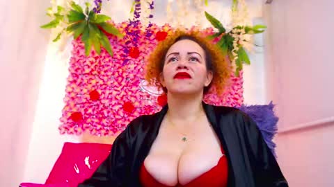 Risitos De Oro online show from 11.15.25