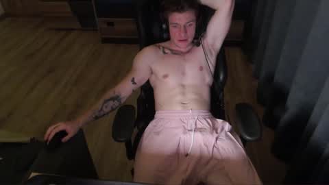 Snapshot of risuo chatting on 09.19.25 risuo online show from 09.19.25