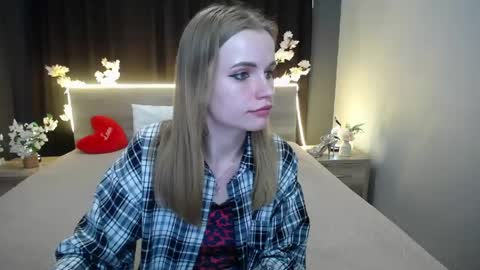 Snapshot of ritakiskis chatting on 05.09.26 ritakiskis online show from 05.09.26