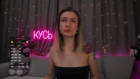 Snapshot of ritakycb chatting on 06.14.26 Rita online show from 06.14.26
