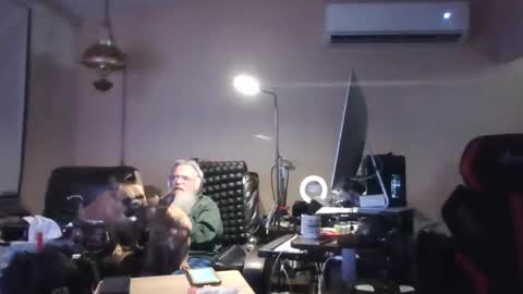 Snapshot of ritzoriginal chatting on 04.26.26 RITZORIGINAL online show from 04.26.26