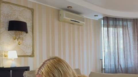 Akemi online show from 03.21.26