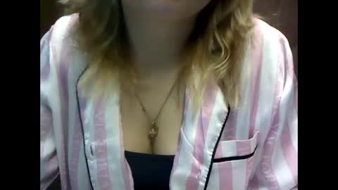 RiveraMaureen online show from 12.09.24