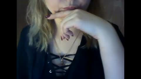 RiveraMaureen online show from 01.06.25