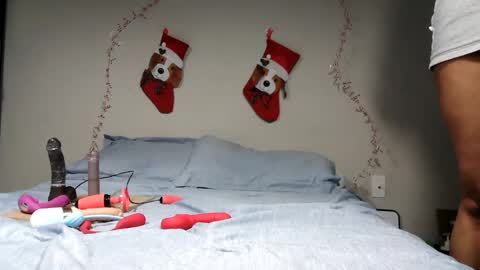 Snapshot of riversaint chatting on 01.06.25 River Saint online show from 01.06.25