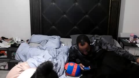 Snapshot of riversaint chatting on 03.01.26 River Saint online show from 03.01.26