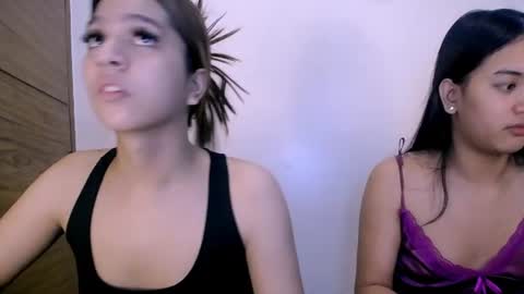 Snapshot of riyah_parker chatting on 06.18.26 riyah_parker online show from 06.18.26