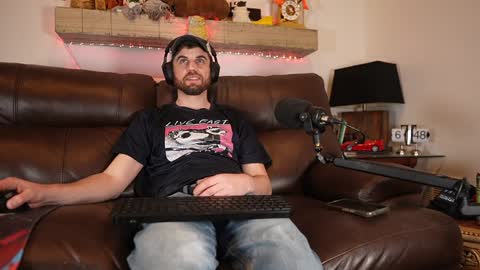 Snapshot of rndmzd chatting on 12.20.24 Ryan aka KeylimeRy online show from 12.20.24