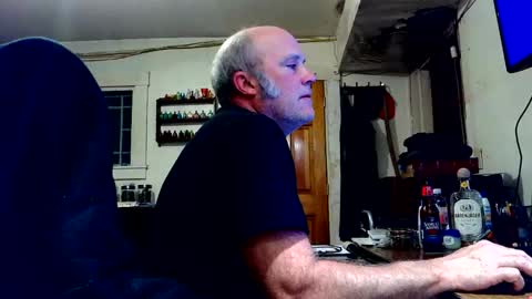 Snapshot of rnrd chatting on 10.02.25 rnrd online show from 10.02.25