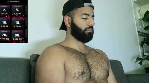 SebasRoa online show from 12.30.24