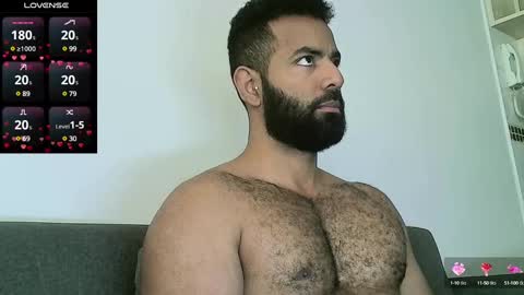 SebasRoa online show from 02.04.25