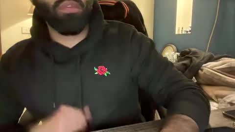 Snapshot of roamexotic chatting on 12.24.24 roamexotic online show from 12.24.24