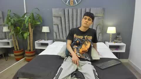 Roan Birkin online show from 02.03.25