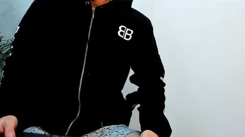 Roan Birkin online show from 11.18.25