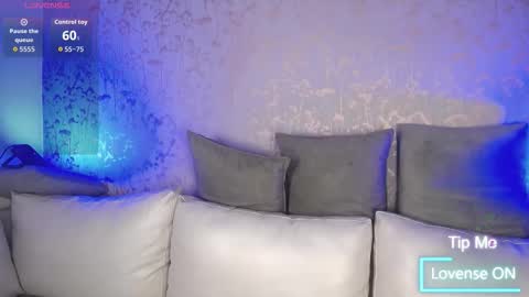 Snapshot of robbinblaze chatting on 01.19.26 Robbin online show from 01.19.26